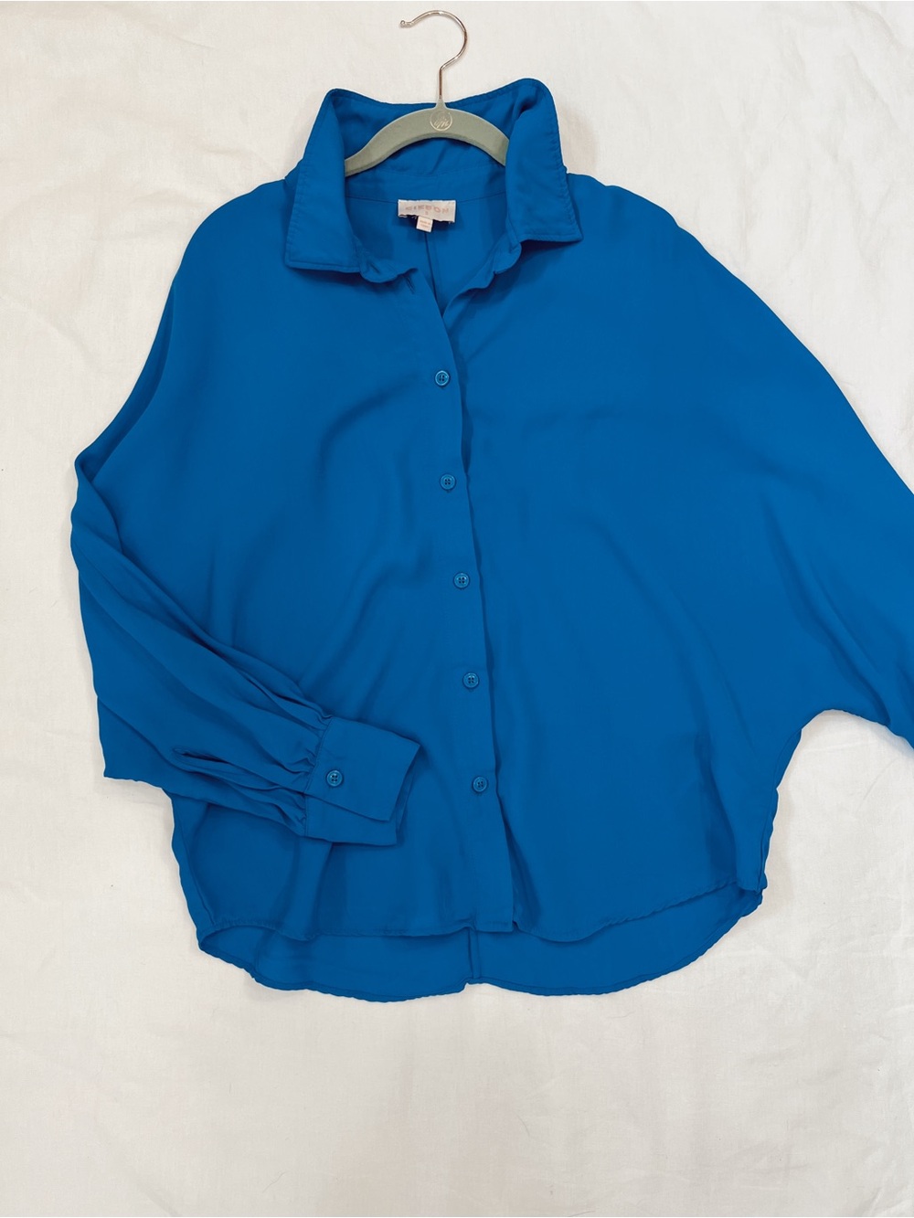 Ciebon Silky Oversized Button Down - Picture 6 of 11